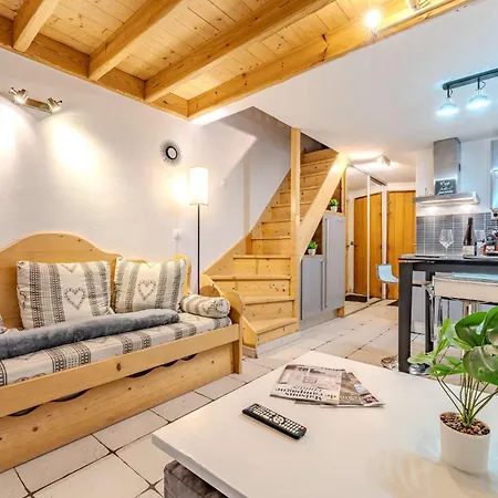 Heart Of Charm & Comfort Apartment *